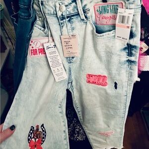 Seven7 Light Blue Women's Ankle Jeans with Patches